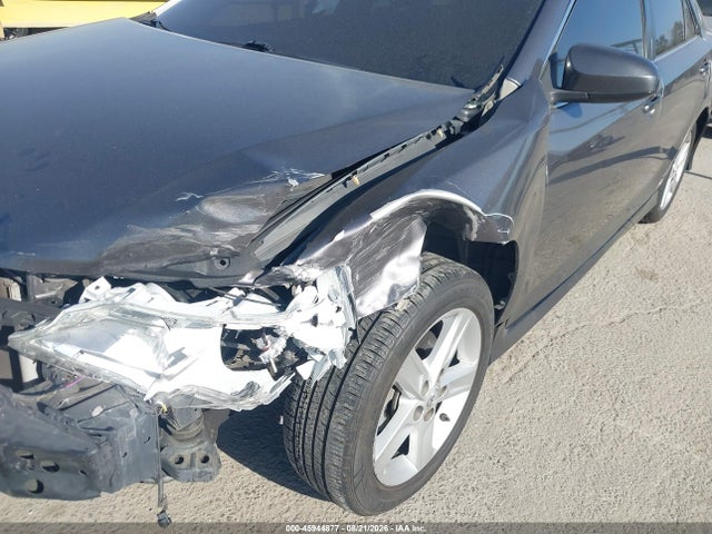 4T1BF1FK3EU853073 Toyota CAMRY SE