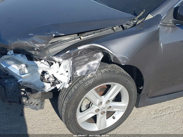 4T1BF1FK3EU853073 Toyota CAMRY SE