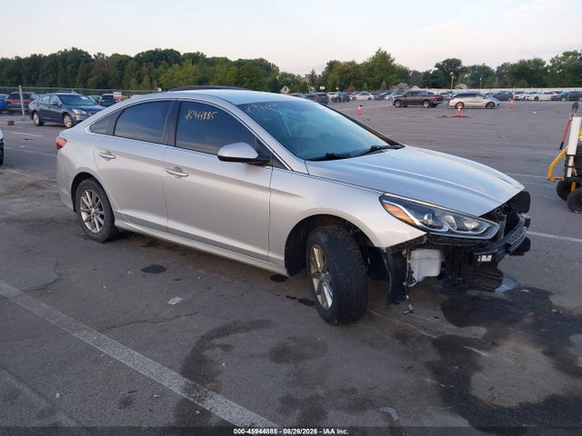 2019 Hyundai Sonata Se მანქანა იყიდება აუქციონზე, vin: 5NPE24AF4KH788149, აუქციონის ნომერი: 45944885