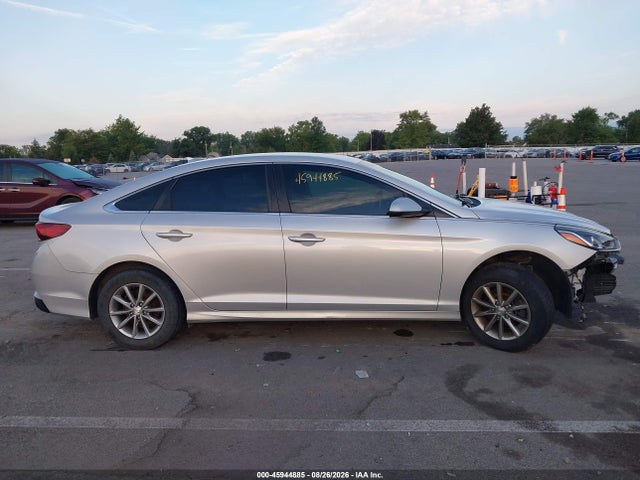 2019 Hyundai Sonata Se მანქანა იყიდება აუქციონზე, vin: 5NPE24AF4KH788149, აუქციონის ნომერი: 45944885