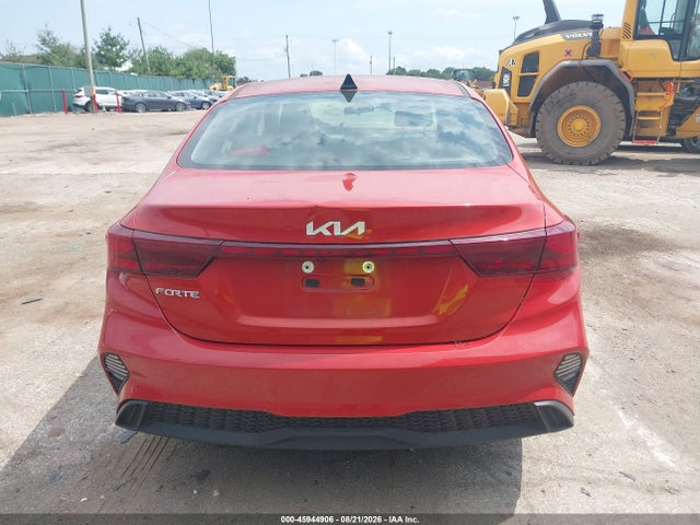 45944906 :رقم المزاد ، 3KPF24AD3NE491949 vin ، 2022 Kia Forte Lxs مزاد بيع