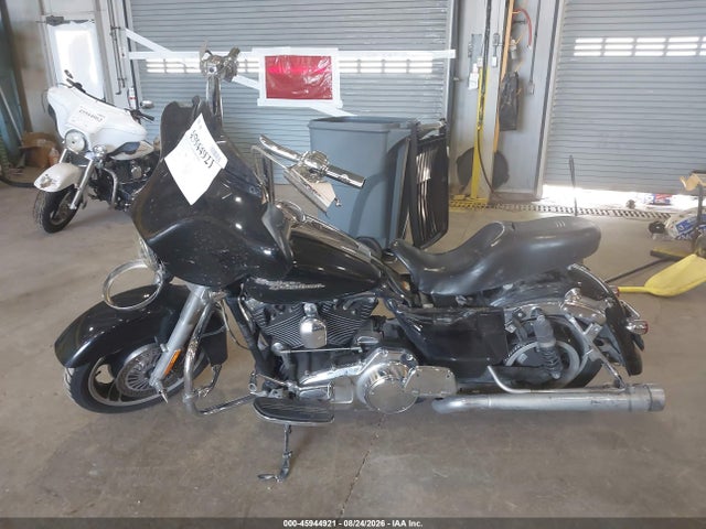 2010 Harley-davidson Flhx მანქანა იყიდება აუქციონზე, vin: 1HD1KB413AB613375, აუქციონის ნომერი: 45944921
