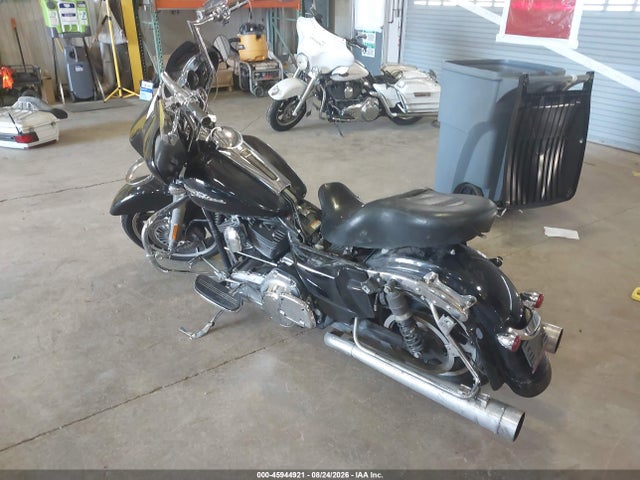 2010 Harley-davidson Flhx მანქანა იყიდება აუქციონზე, vin: 1HD1KB413AB613375, აუქციონის ნომერი: 45944921