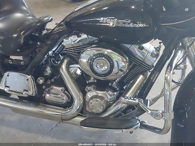 2010 Harley-davidson Flhx მანქანა იყიდება აუქციონზე, vin: 1HD1KB413AB613375, აუქციონის ნომერი: 45944921