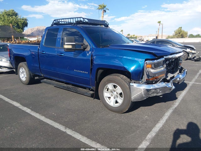 45944962 :رقم المزاد ، 1GCRCREC1JZ247739 vin ، 2018 Chevrolet Silverado 1500 1lt مزاد بيع