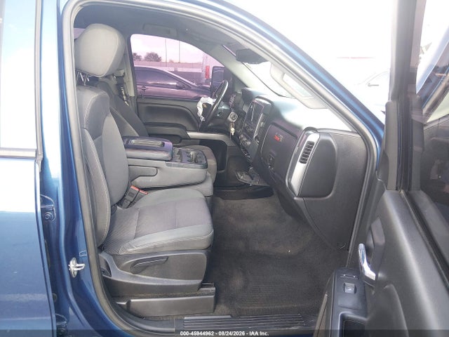 45944962 :رقم المزاد ، 1GCRCREC1JZ247739 vin ، 2018 Chevrolet Silverado 1500 1lt مزاد بيع