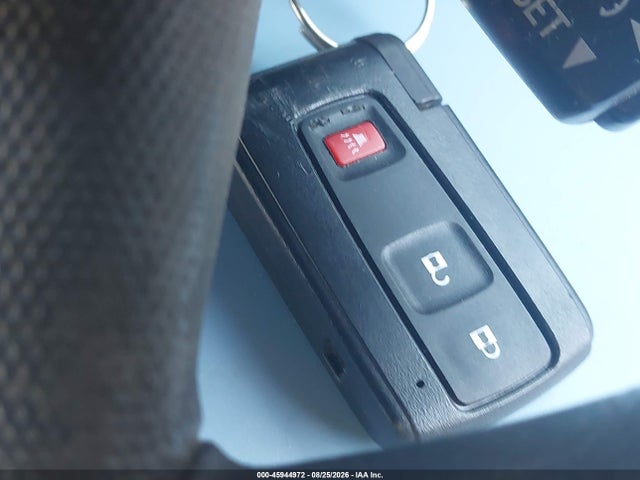 Продажа на аукционе авто 2005 Toyota Prius, vin: JTDKB20U453018900, номер лота: 45944972