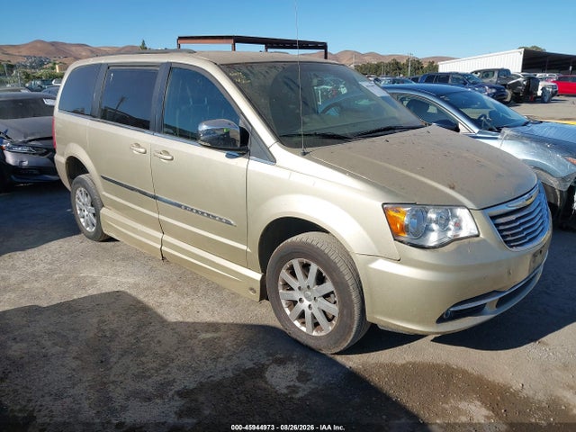 45944973 :رقم المزاد ، 2C4RC1CG5CR125079 vin ، 2012 Chrysler Town & Country Touring-l مزاد بيع