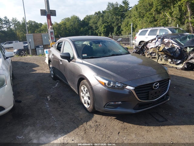 Продаж на аукціоні авто 2018 Mazda Mazda3 Sport, vin: 3MZBN1U79JM221101, номер лоту: 45944978