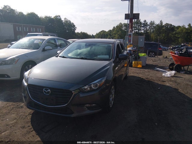 Продаж на аукціоні авто 2018 Mazda Mazda3 Sport, vin: 3MZBN1U79JM221101, номер лоту: 45944978