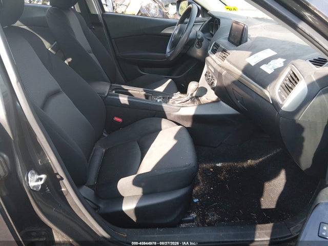 Продаж на аукціоні авто 2018 Mazda Mazda3 Sport, vin: 3MZBN1U79JM221101, номер лоту: 45944978