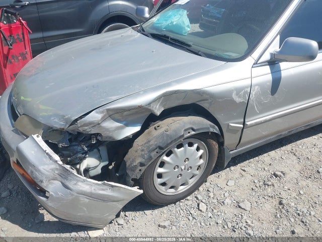 Продажа на аукционе авто 1996 Honda Accord Ex/ex-r, vin: 1HGCD5652TA032255, номер лота: 45944992