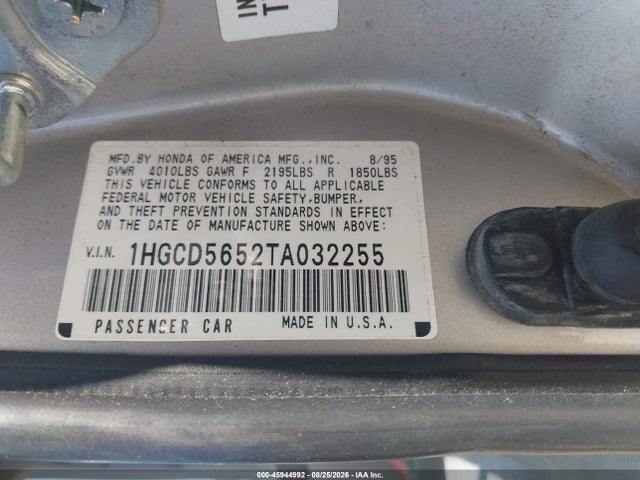 Продажа на аукционе авто 1996 Honda Accord Ex/ex-r, vin: 1HGCD5652TA032255, номер лота: 45944992