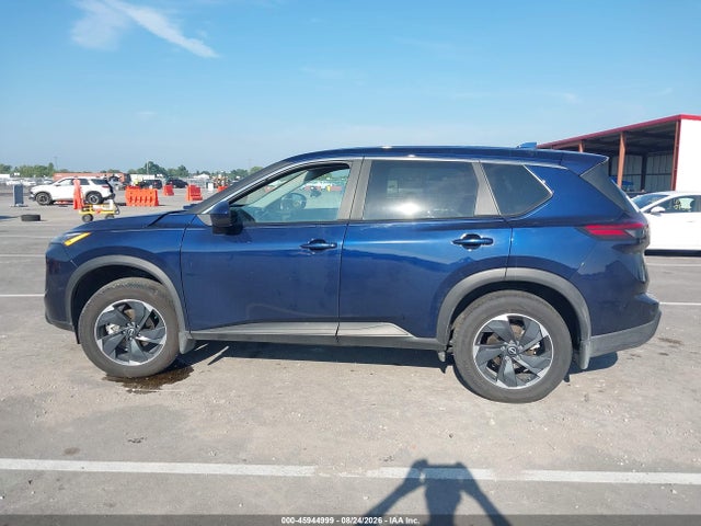 45944999 :رقم المزاد ، 5N1BT3BB9TC709895 vin ، 2026 Nissan Rogue Sv مزاد بيع