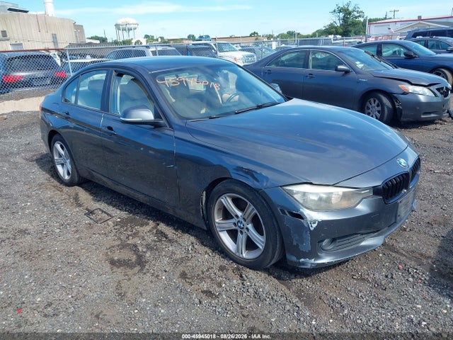 45945018 :رقم المزاد ، WBA3B1C51FP831475 vin ، 2015 Bmw 320i مزاد بيع