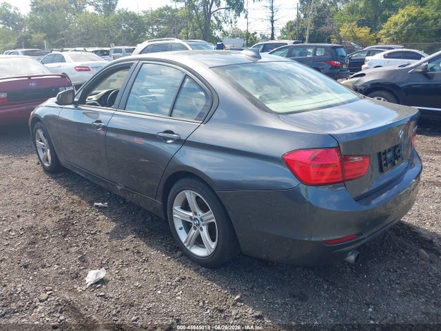 Aukcja sprzedaży 2015 Bmw 320i, vin: WBA3B1C51FP831475, numer aukcji: 45945018