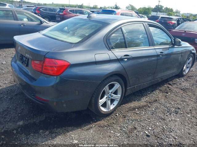 Aukcja sprzedaży 2015 Bmw 320i, vin: WBA3B1C51FP831475, numer aukcji: 45945018