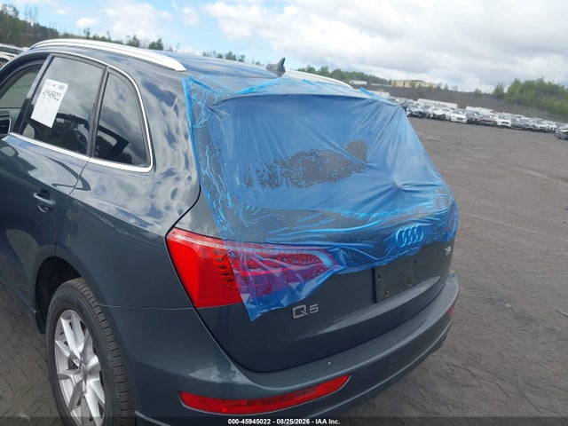 45945022 :رقم المزاد ، WA1LKAFP3AA073032 vin ، 2010 Audi Q5 3.2 Premium مزاد بيع
