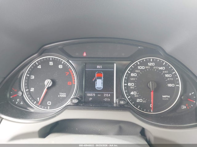 45945022 :رقم المزاد ، WA1LKAFP3AA073032 vin ، 2010 Audi Q5 3.2 Premium مزاد بيع