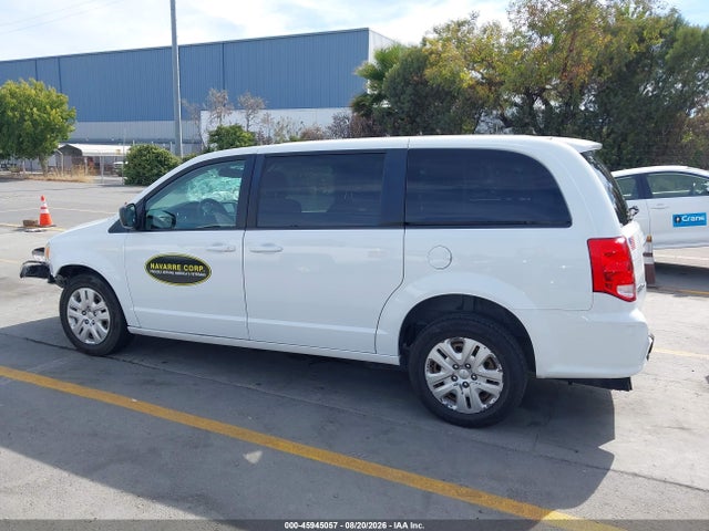 2018 Dodge Grand Caravan Se მანქანა იყიდება აუქციონზე, vin: 2C4RDGBG1JR305299, აუქციონის ნომერი: 45945057