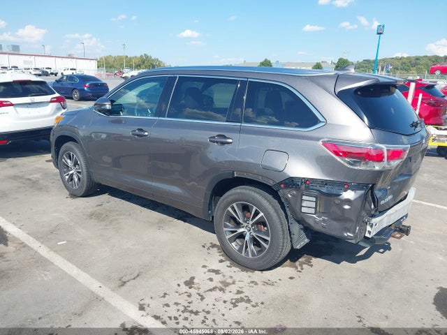 2016 Toyota Highlander Xle V6 მანქანა იყიდება აუქციონზე, vin: 5TDKKRFH2GS160151, აუქციონის ნომერი: 45945068