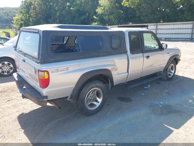 Aukcja sprzedaży 2002 Mazda B3000, vin: 4F4ZR17U62TM10547, numer aukcji: 45945088