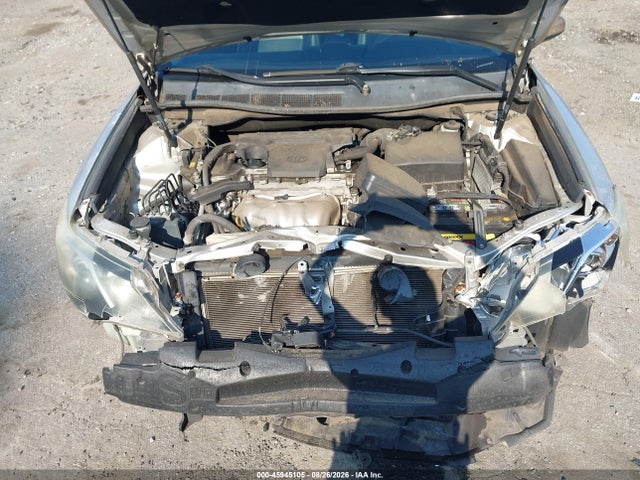 45945105 :رقم المزاد ، 4T1BF1FK1EU322938 vin ، 2014 Toyota Camry Se مزاد بيع