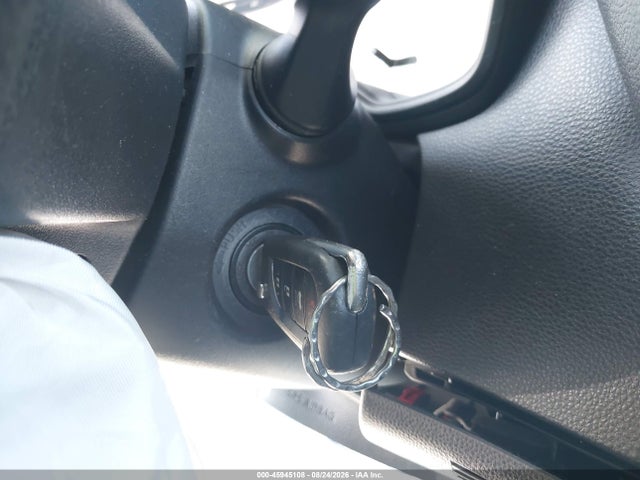 JTDEPMAE8NJ199951 Toyota COROLLA LE