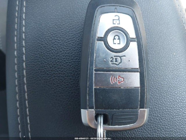 2021 Ford Escape Se მანქანა იყიდება აუქციონზე, vin: 1FMCU0G66MUA34272, აუქციონის ნომერი: 45945121