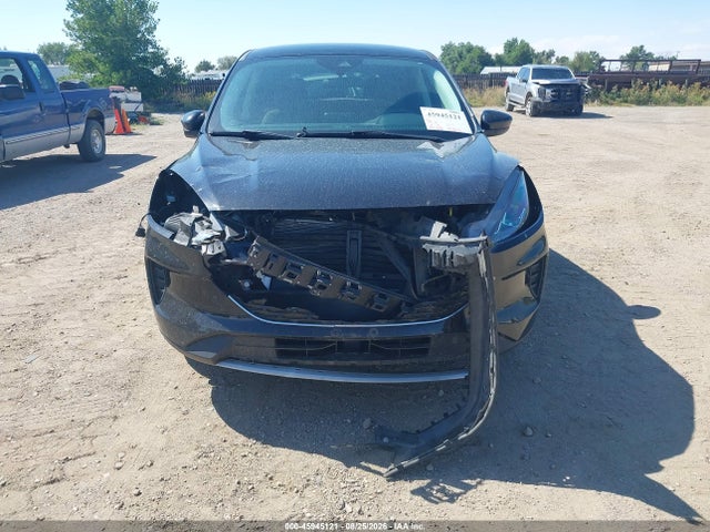 2021 Ford Escape Se მანქანა იყიდება აუქციონზე, vin: 1FMCU0G66MUA34272, აუქციონის ნომერი: 45945121