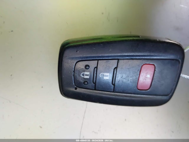 2016 Toyota Prius Two მანქანა იყიდება აუქციონზე, vin: JTDKBRFU1G3517043, აუქციონის ნომერი: 45945130