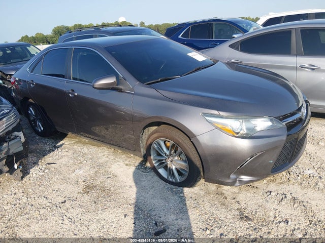 45945136 :رقم المزاد ، 4T1BF1FK0GU599096 vin ، 2016 Toyota Camry Se مزاد بيع