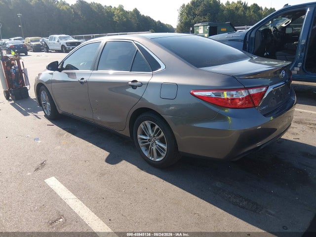 45945136 :رقم المزاد ، 4T1BF1FK0GU599096 vin ، 2016 Toyota Camry Se مزاد بيع