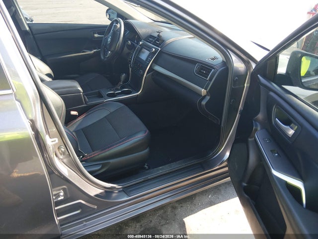 45945136 :رقم المزاد ، 4T1BF1FK0GU599096 vin ، 2016 Toyota Camry Se مزاد بيع