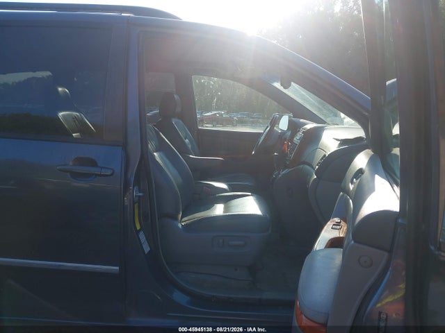 2006 Toyota Sienna Xle Limited მანქანა იყიდება აუქციონზე, vin: 5TDBA22C46S055047, აუქციონის ნომერი: 45945138