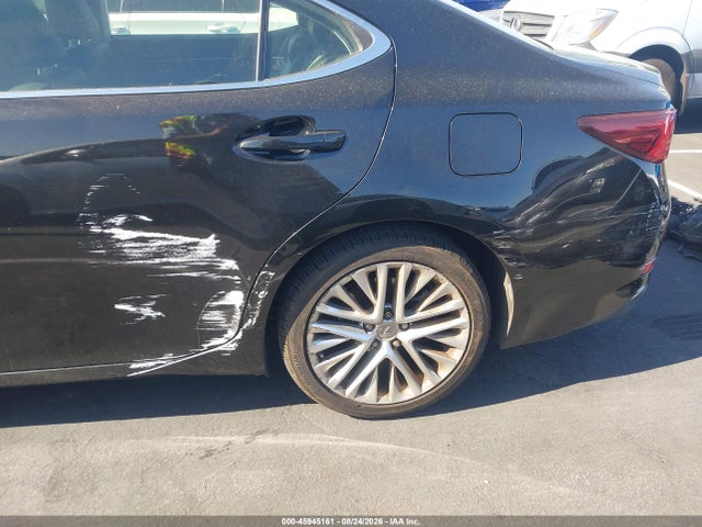 Lexus ES 350 2016 JTHBK1GG7G2229154 Image 18