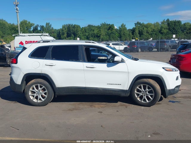 Продажа на аукционе авто 2015 Jeep Cherokee Latitude, vin: 1C4PJMCSXFW792244, номер лота: 45945167