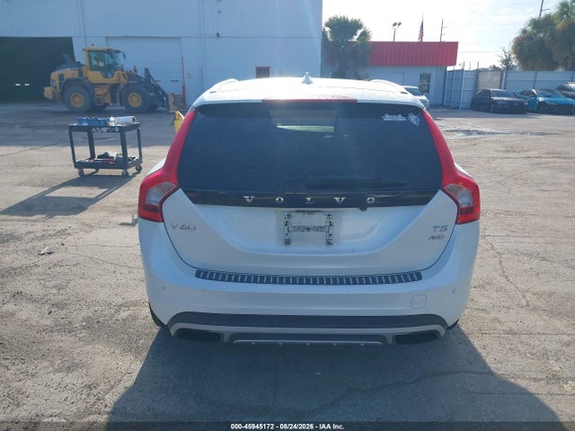 Продаж на аукціоні авто 2016 Volvo V60 Cross Country T5, vin: YV4612HK5G1016690, номер лоту: 45945172