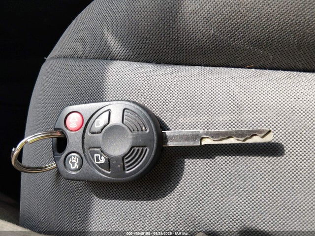 1FMCU0GX9FUA07417 Ford ESCAPE SE