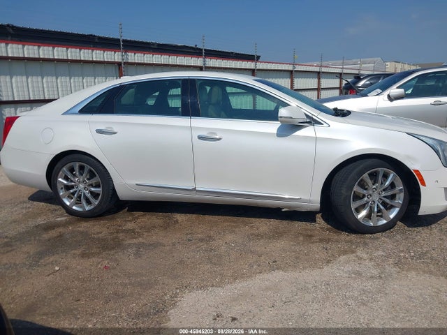 Продажа на аукционе авто 2016 Cadillac Xts Premium Collection, vin: 2G61P5S31G9112233, номер лота: 45945203