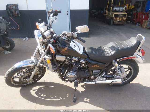 Продаж на аукціоні авто 1983 Honda Vf750 C, vin: JH2RC0715DM112389, номер лоту: 45945209