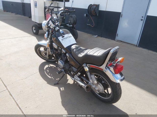 Продаж на аукціоні авто 1983 Honda Vf750 C, vin: JH2RC0715DM112389, номер лоту: 45945209