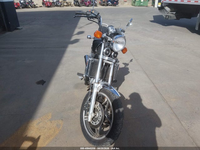 Продаж на аукціоні авто 1983 Honda Vf750 C, vin: JH2RC0715DM112389, номер лоту: 45945209