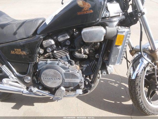 Продаж на аукціоні авто 1983 Honda Vf750 C, vin: JH2RC0715DM112389, номер лоту: 45945209