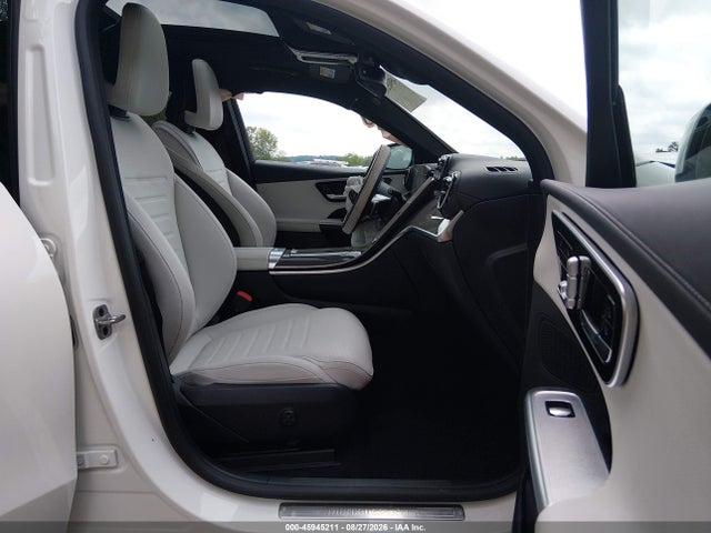 45945211 :رقم المزاد ، W1NKM4HB7RF222127 vin ، 2024 Mercedes-benz Glc 300 4matic Suv مزاد بيع
