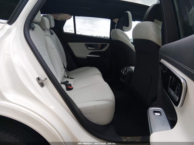 45945211 :رقم المزاد ، W1NKM4HB7RF222127 vin ، 2024 Mercedes-benz Glc 300 4matic Suv مزاد بيع