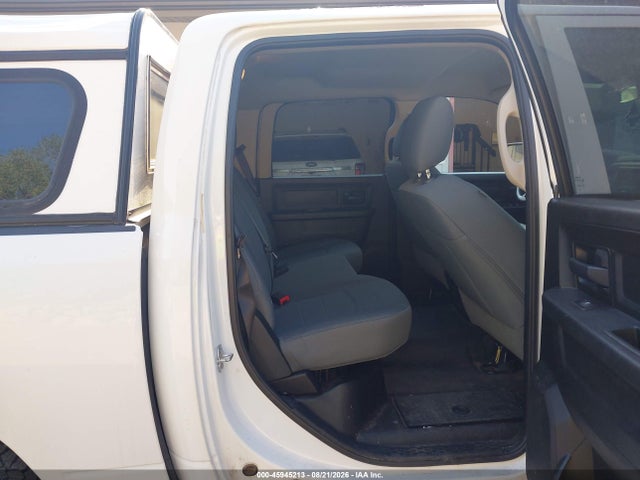 Aukcja sprzedaży 2017 Ram 1500 Tradesman  4x4 5'7 Box, vin: 1C6RR7KG1HS605717, numer aukcji: 45945213