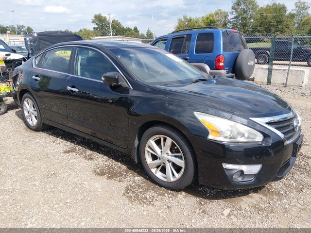 2014 Nissan Altima 2.5 Sl მანქანა იყიდება აუქციონზე, vin: 1N4AL3AP5EC172710, აუქციონის ნომერი: 45945232