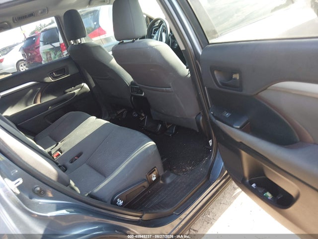 2019 Toyota Highlander Le მანქანა იყიდება აუქციონზე, vin: 5TDBZRFH1KS726255, აუქციონის ნომერი: 45945237
