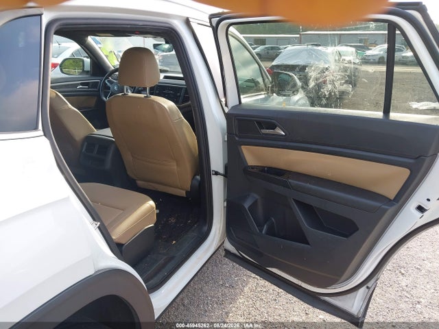 2020 Volkswagen Atlas Cross Sport 3.6l V6 Se W/technology/3.6l V6 Se W/technology R-line მანქანა იყიდება აუქციონზე, vin: 1V2YE2CA1LC222097, აუქციონის ნომერი: 45945262
